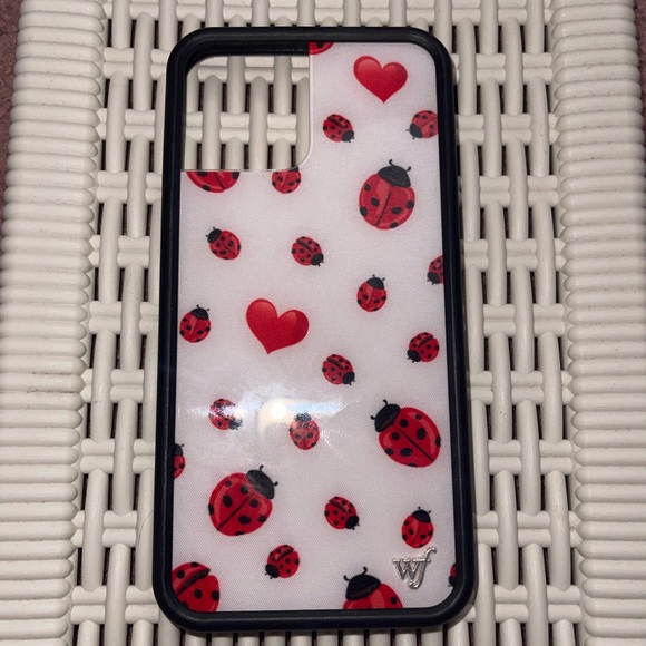 Wildflower iPhone 12 Pro Max case - Picture 3 of 3